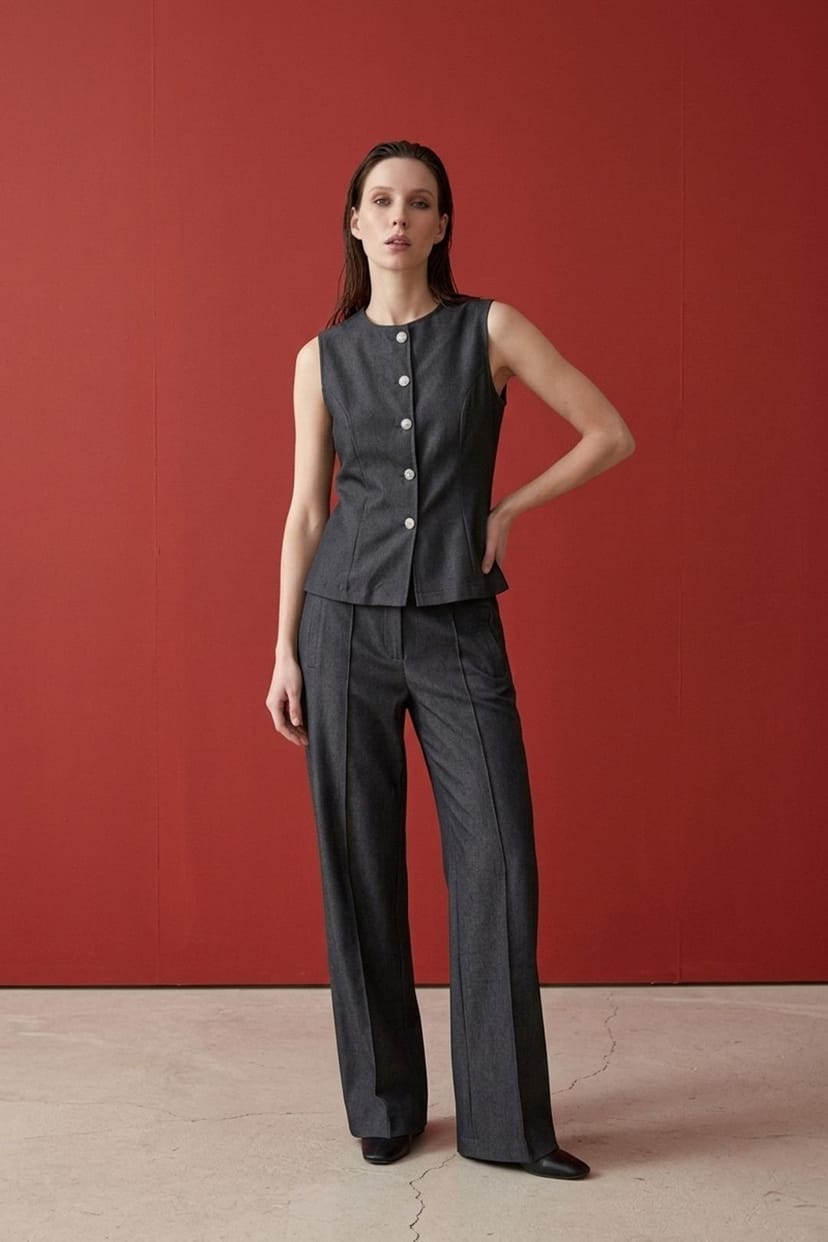 MyFashion MyFashion Women's Cotton Poplin Vest & Wide-Leg Trouser Set in Dark Grey - 1