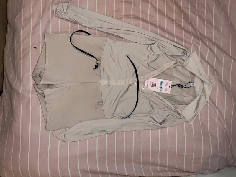 Oh Polly Oh polly beige playsuit