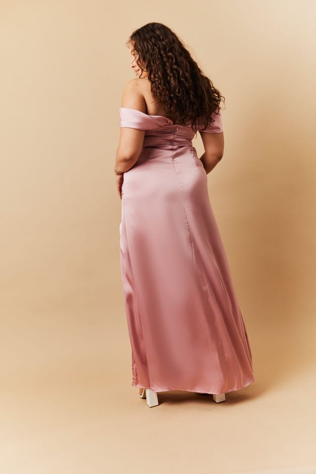 In The Style In The Style Women's Satin Bardot Ruched Maxi Dress in Pink - 2