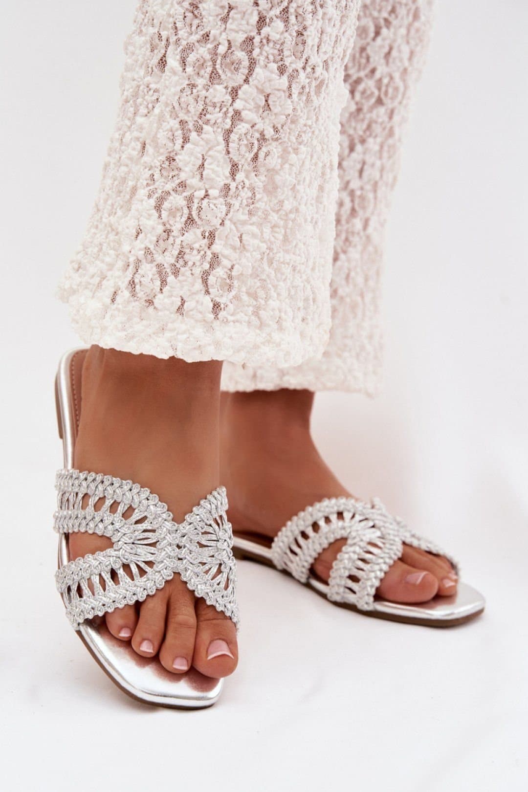 Love Lace Love Lace Women's Comfort Strappy Flip Flops with Cushioned Footbed Slip On in Silver