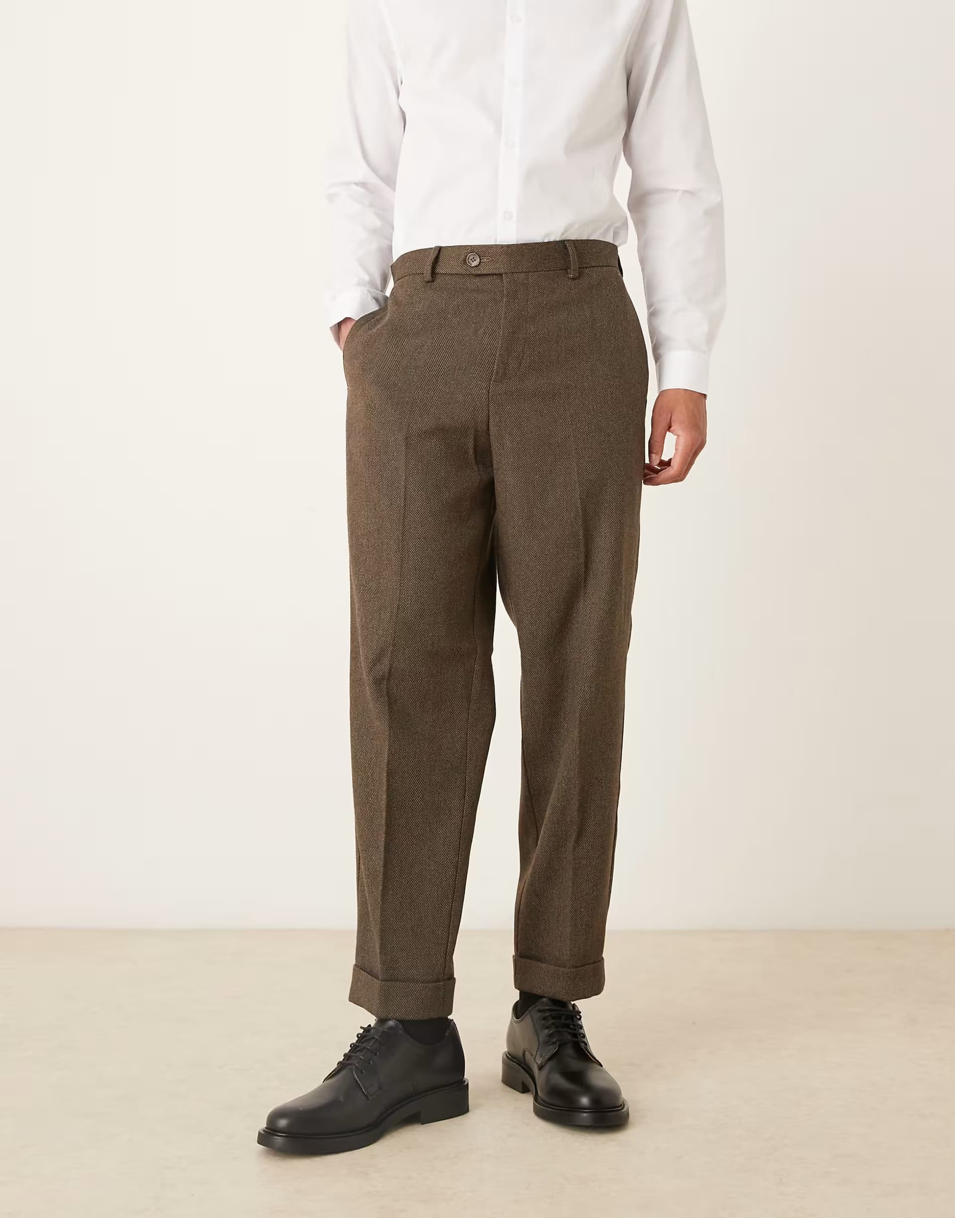 ASOS ASOS DESIGN smart relaxed tapered trouser with exposed button and turn ups in brown wool