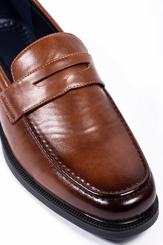 LARANGE LARANGE Men's Men's Classic Penny Loafers - Smooth Finish Slip-On Flat Comfort Shoes in Brown - 2