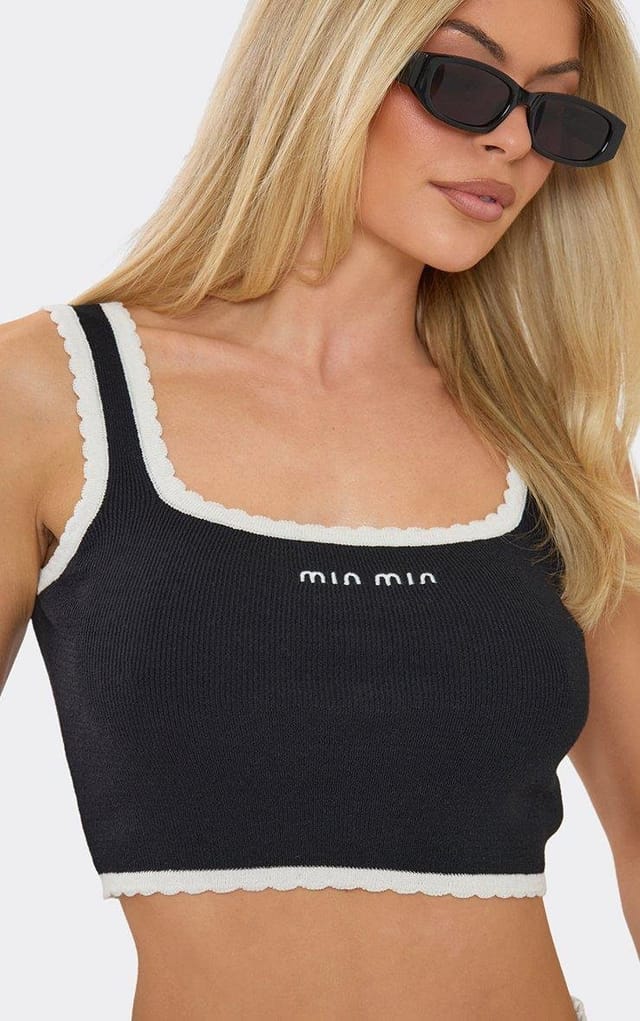 EGO Sleeveless Scallop Hem Min Min Embroidered Crop Top In Black Knit, Women's Size UK L - 2