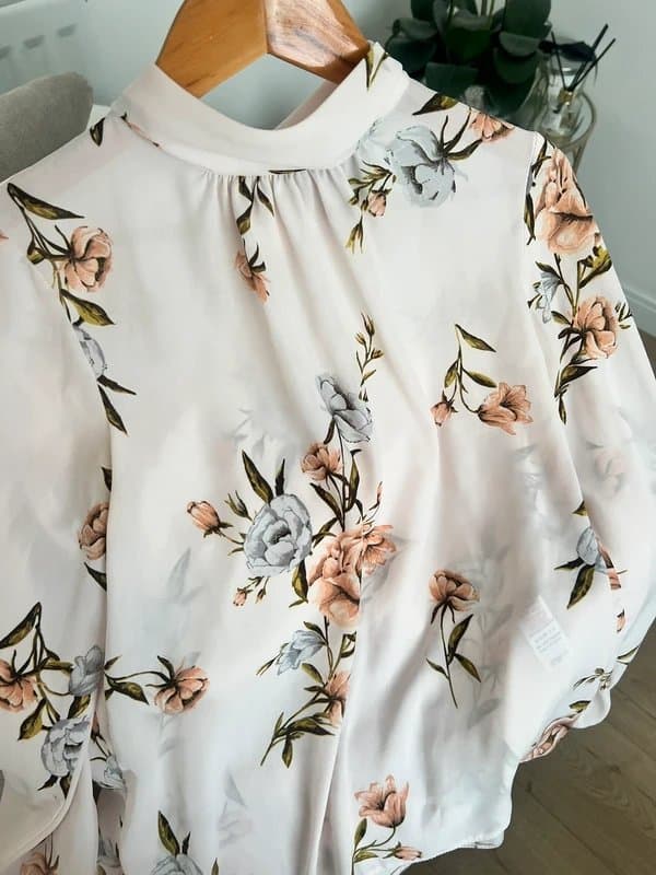 New Look New look floral blouse