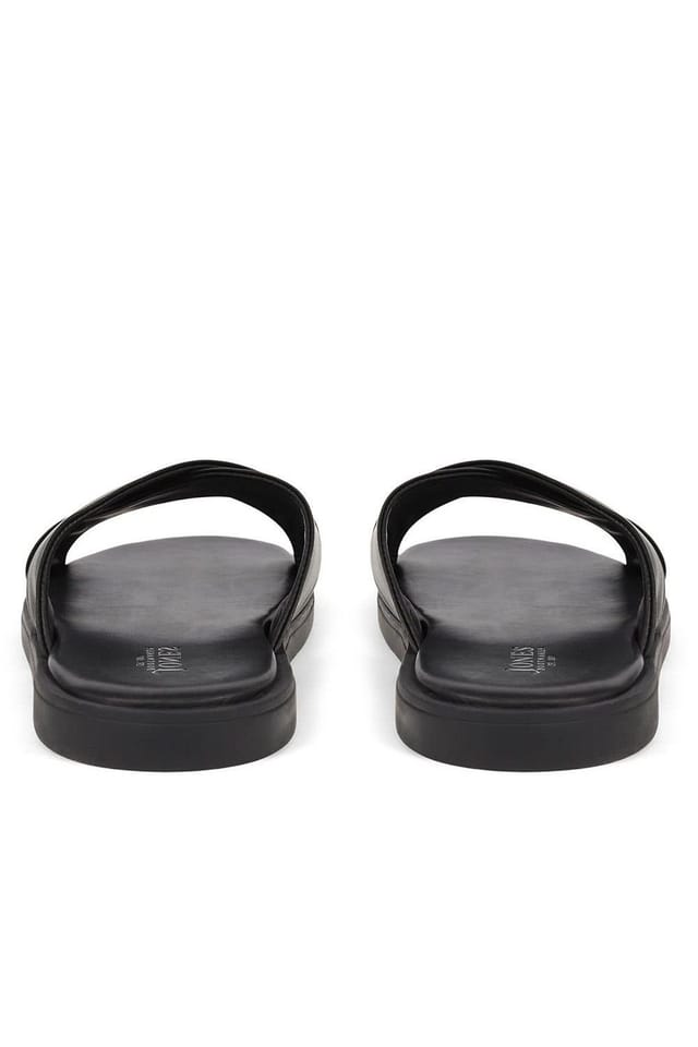 Jones Bootmaker Jones Bootmaker Men's Whitehaven Leather Mules in Black - 3