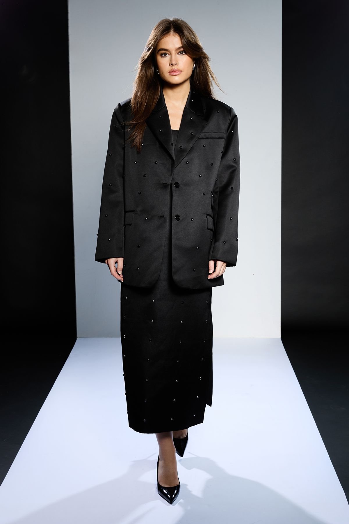 RUNWAY 1.8.1.8 RUNWAY 1.8.1.8 Women's Strapless Stud Detail Midi Dress in Black - 4