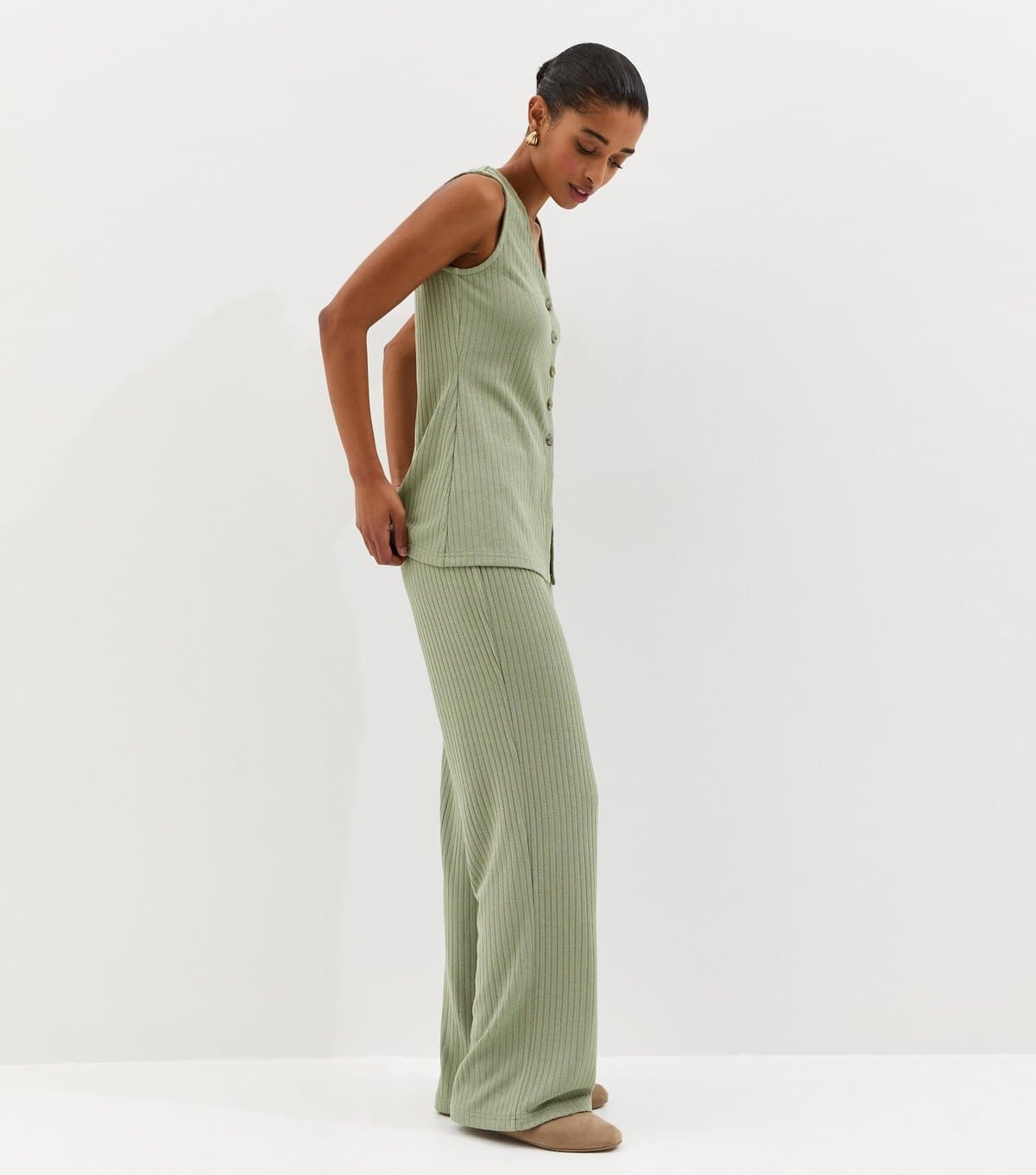 New Look Women's Soft Touch Khaki Textured Trouser New Look