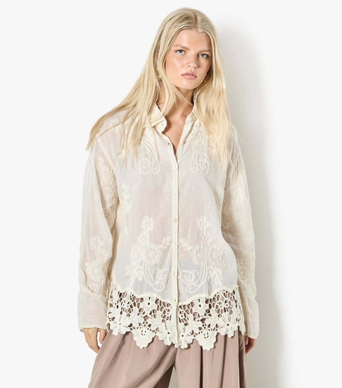 Apricot Women's Stone Lace Edge Oversized Shirt Apricot New Look