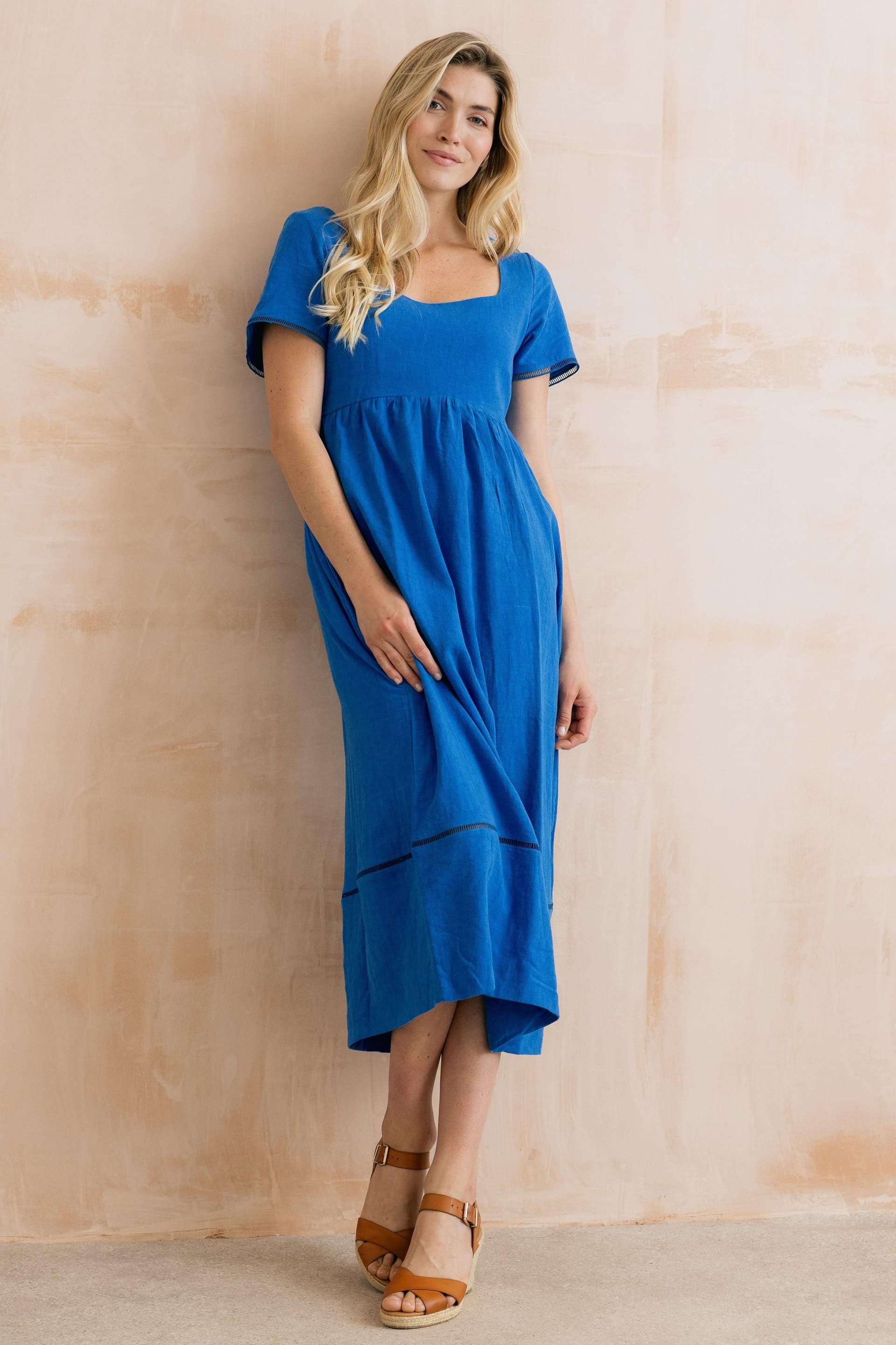 Lily & Me Lily & Me Women's Iris Linen Blend Midi Dress in Cobalt