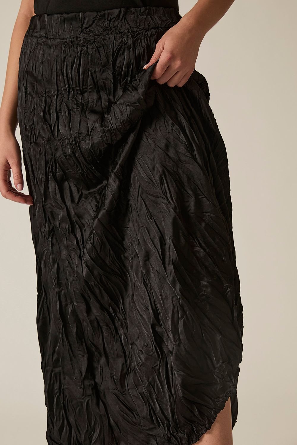 James Lakeland James Lakeland Women's Black Crinkled Maxi Skirt - 4
