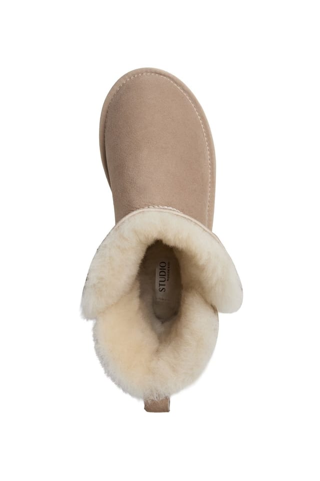 Celtic & Co Celtic & Co Women's Studio Fur Trim Slipper Boot in Camel - 3