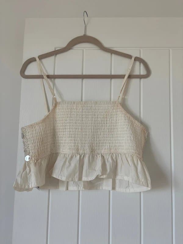 Never Fully Dressed Stylish Never Fully Dressed Crop Top, size 12.