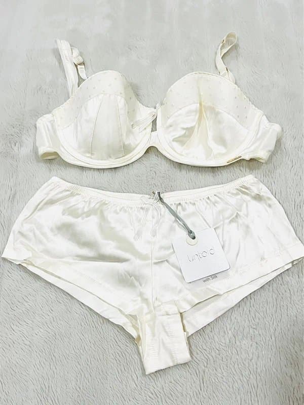 Untold & La Perla Untold Silk Blend Ivory Bra 36C & Boxer UK 10 and La Perla Ivory Briefs UK10 All New with Tags