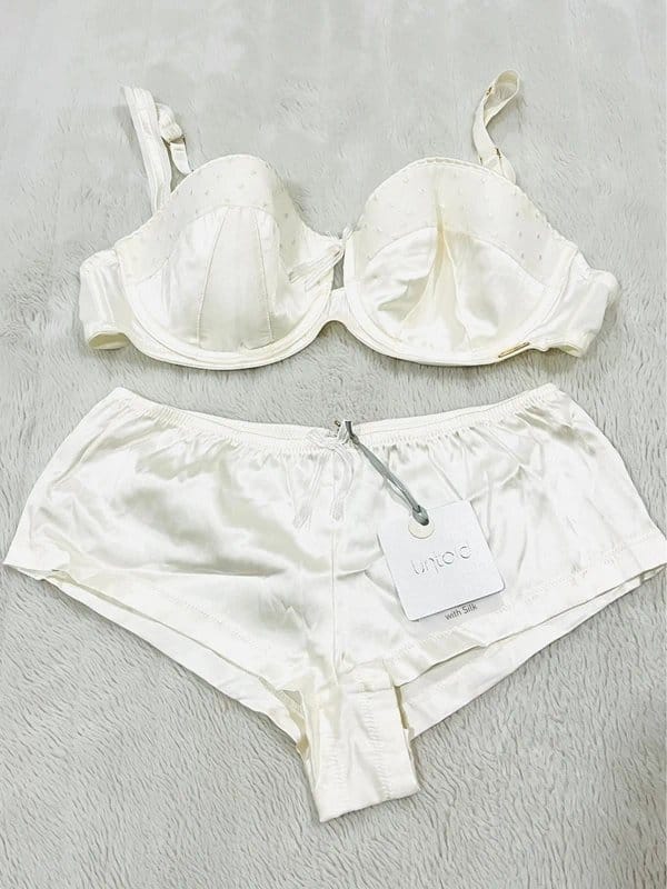 Untold & La Perla Untold Silk Blend Ivory Bra 36C & Boxer UK 10 and La Perla Ivory Briefs UK10 All New with Tags - 1