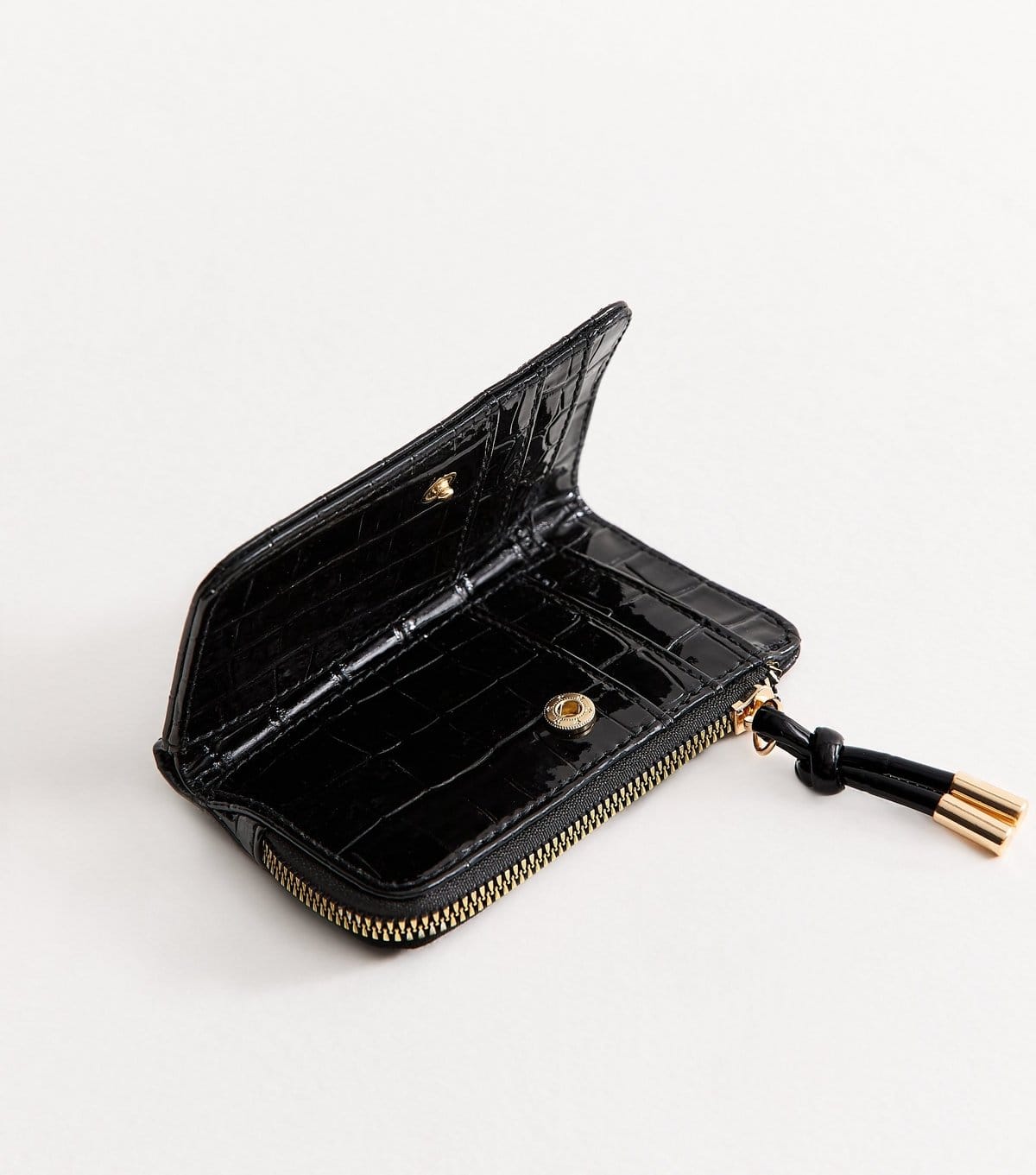 New Look Black Faux Leather Oversized Crocodile Embossed Logo Plaque Cardholder New Look - 4