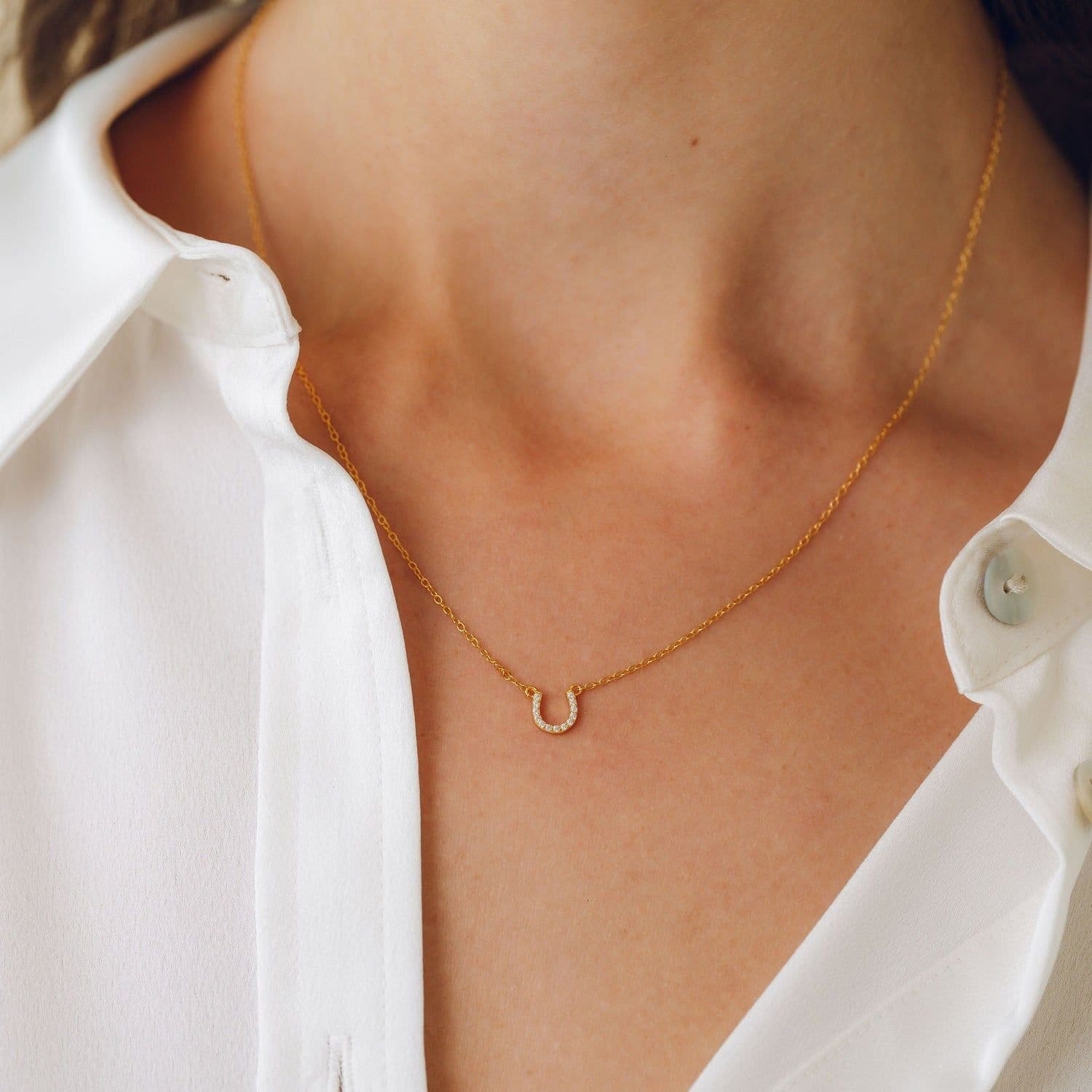 Gold Trip Gold Trip Women's Horseshoe Necklace in Gold - 4