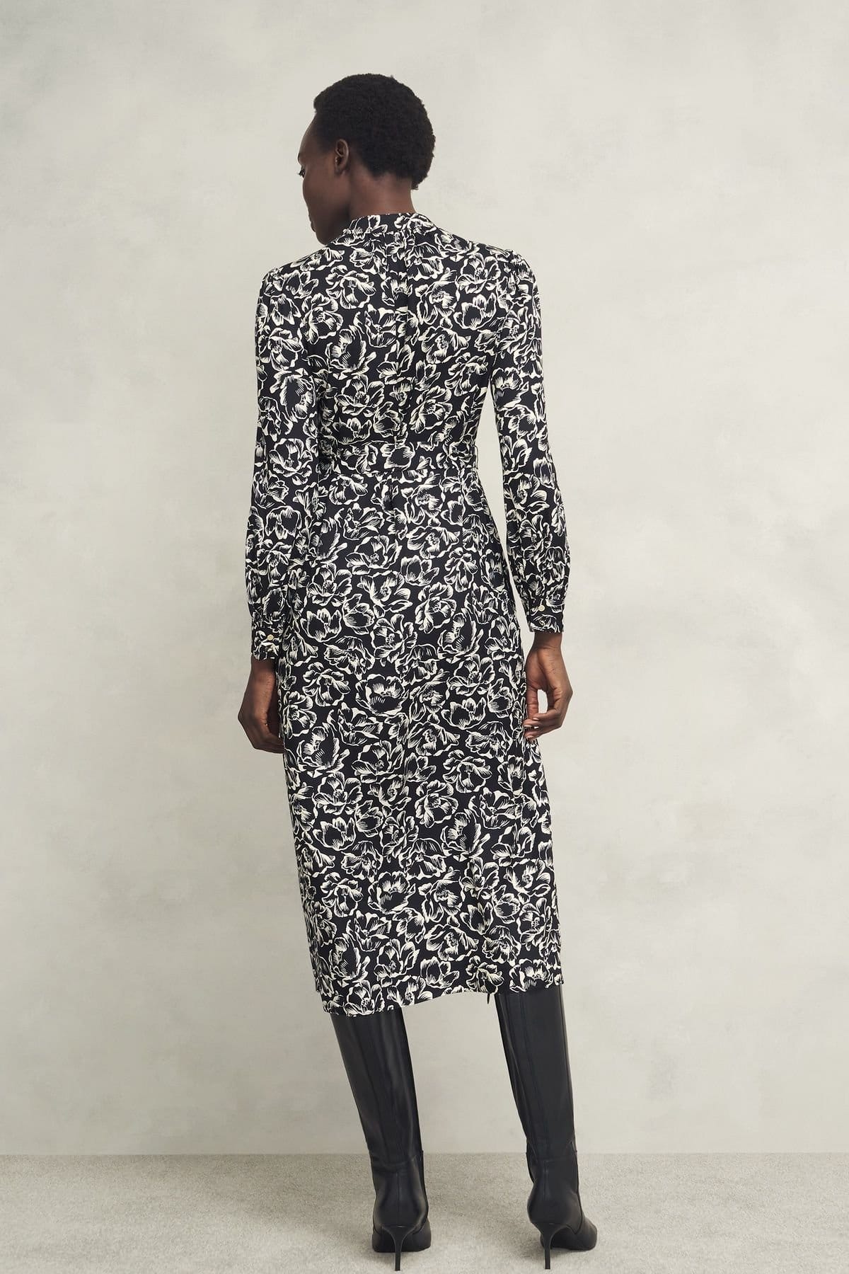 Hobbs London Hobbs London Women's Cynthia Long Sleeve Keyhole Midi Dress in Black - 4