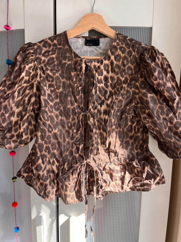 ASOS Design Leopard print tie up top - 1