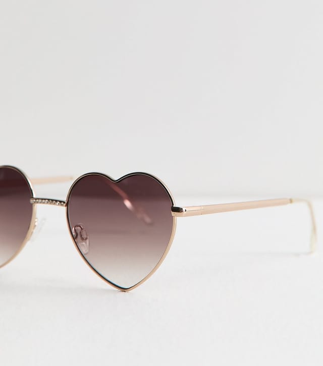 New Look Gold Tone Heart Frame Sunglasses New Look - 3