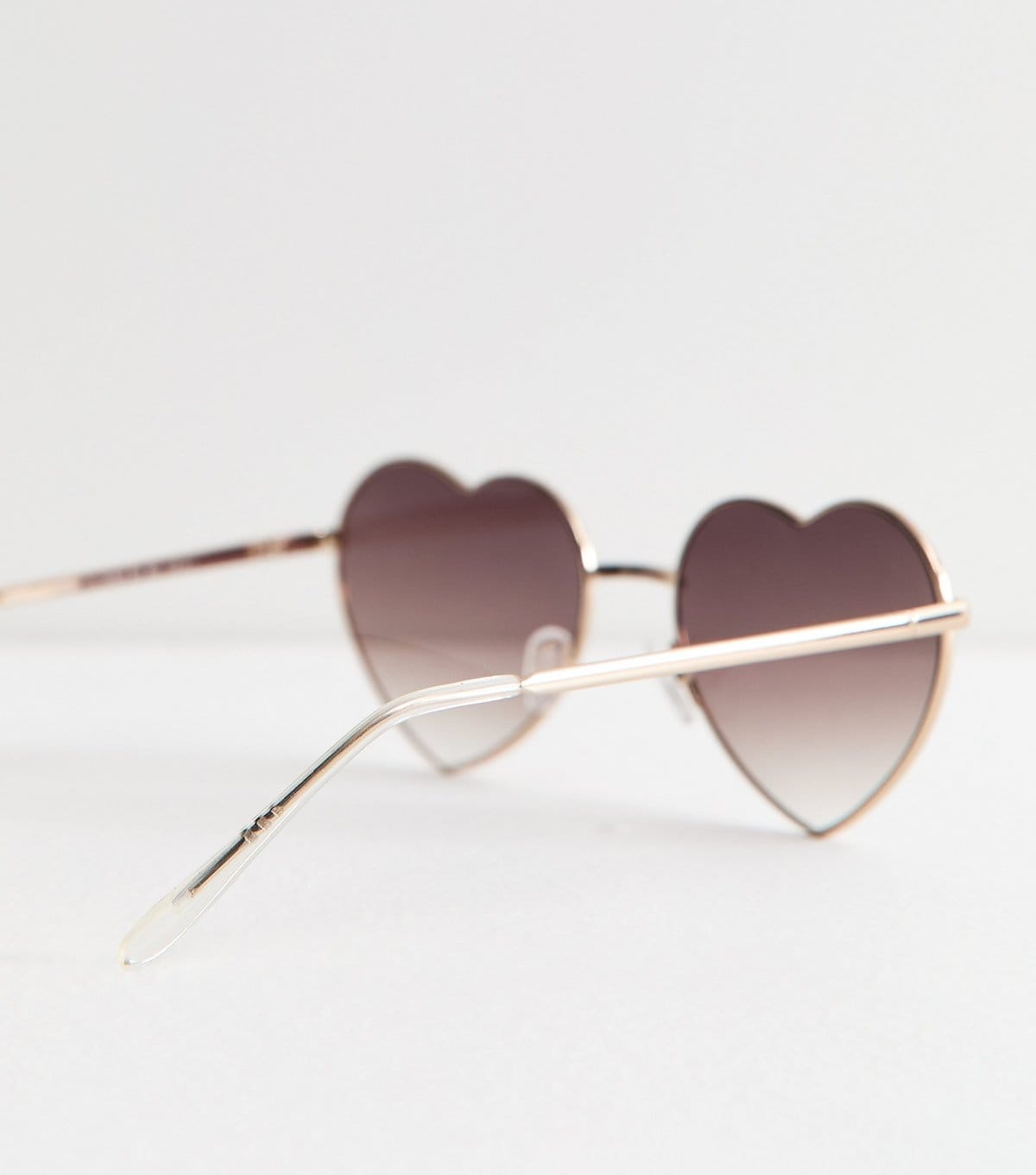 New Look Gold Tone Heart Frame Sunglasses New Look - 4