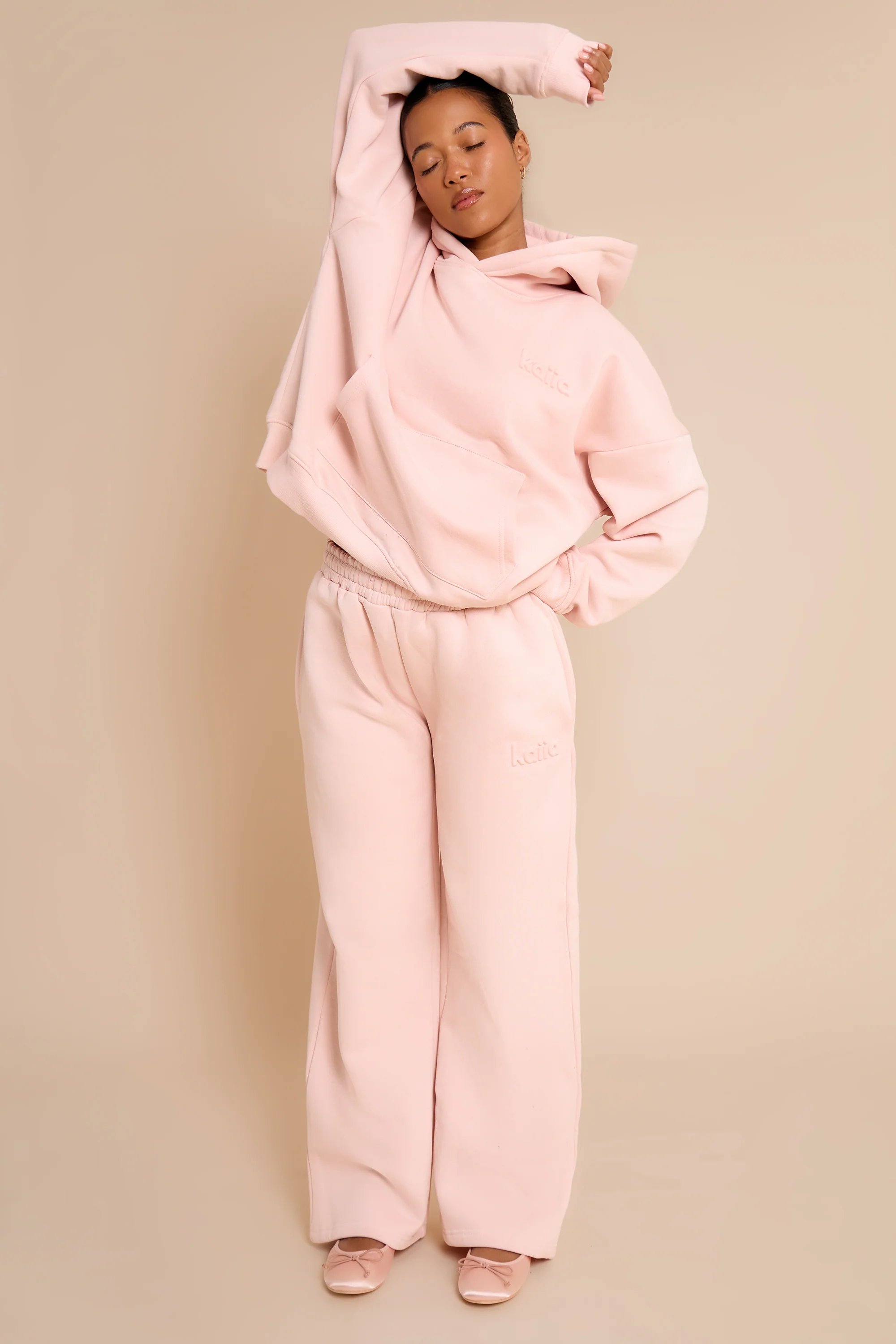 Kaiia Kaiia Embossed Studio Oversized Hoodie Baby Pink - 3