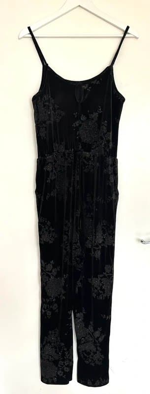 Topshop Elegant black velvet floral glitter strappy jumpsuit by Topshop – UK 10 – perfect for autumn nights