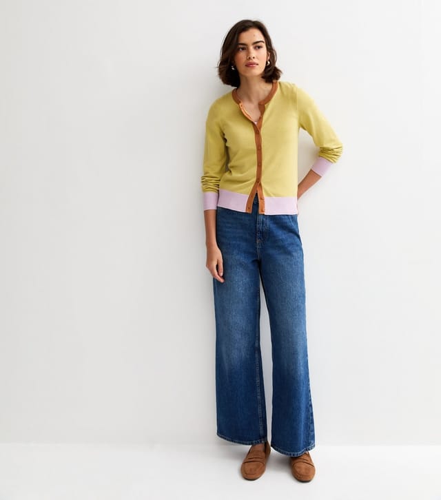 New Look Women's Green Trimmed Crew Neck Knit Cardigan New Look - 3