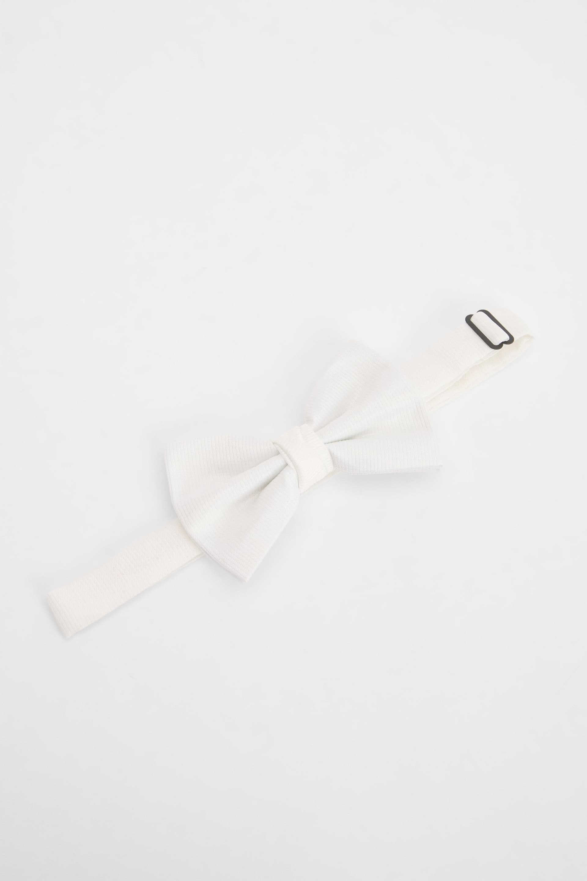 Burton Burton Men's Off White Essential Bow Tie in Off-White