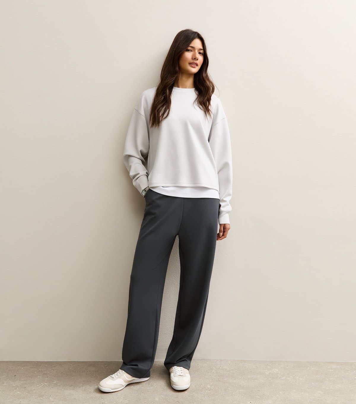 New Look Women's Premium Light Grey Barrel Leg Joggers New Look