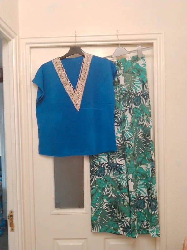 monteray Soft trousers with blouse