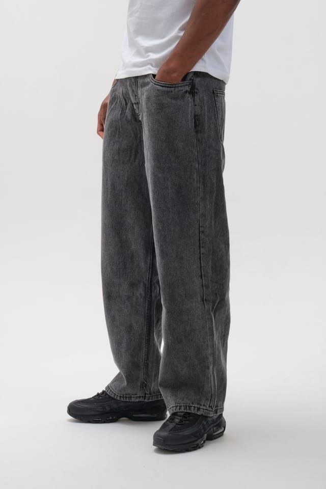 BCouture BCouture Men's Loose Fit Rigid Denim Jeans in Charcoal - 2