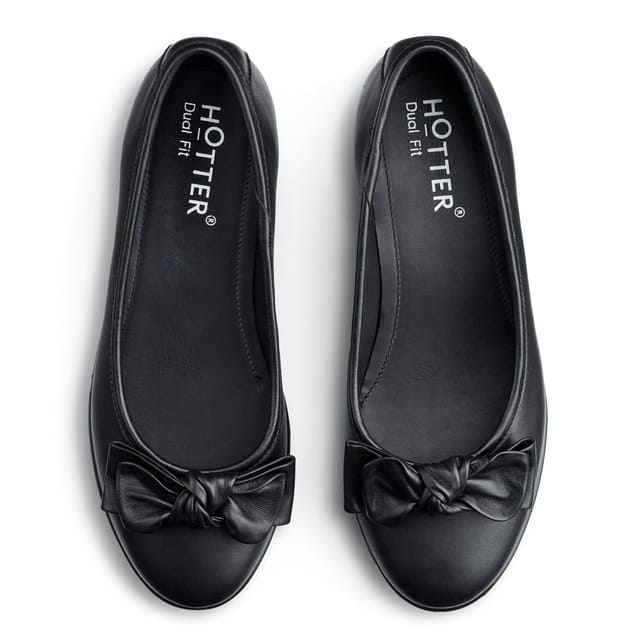 Hotter Hotter Women's 'Jade' Wedge Pumps in Black - 3