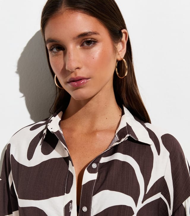 New Look Women's Brown Woven Leaf Print Beach Shirt New Look - 2