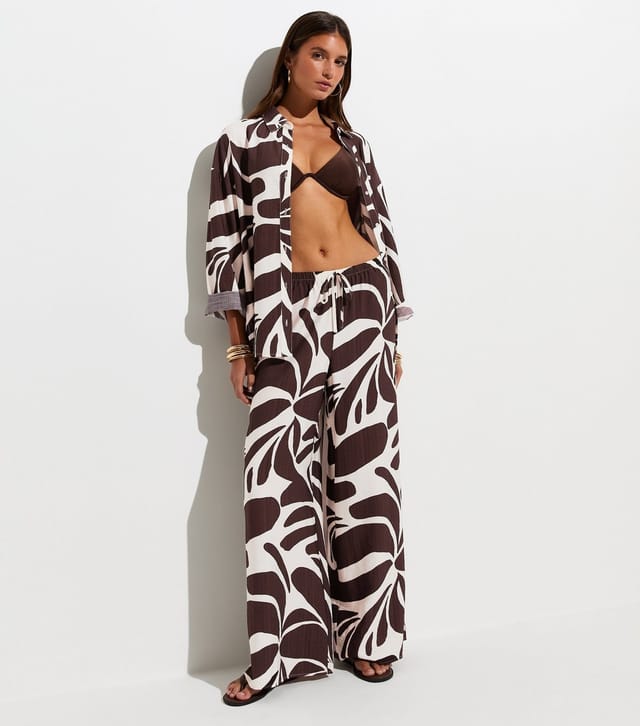 New Look Women's Brown Woven Leaf Print Beach Shirt New Look - 3