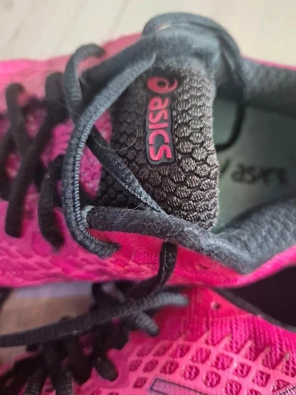 Asics Asics fluidfit pink trainers size 6.5
