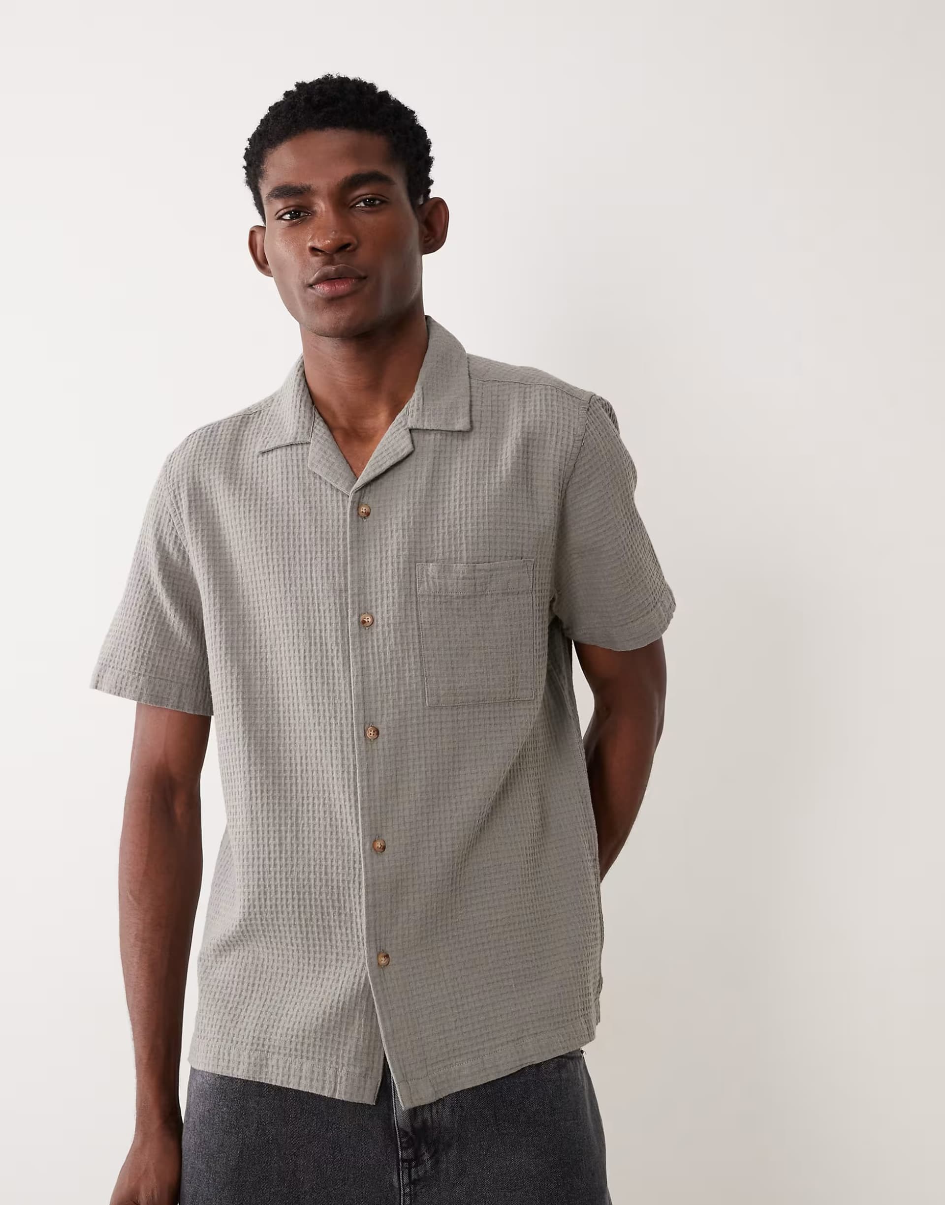 ASOS ASOS DESIGN regular fit waffle textured shirt in khaki