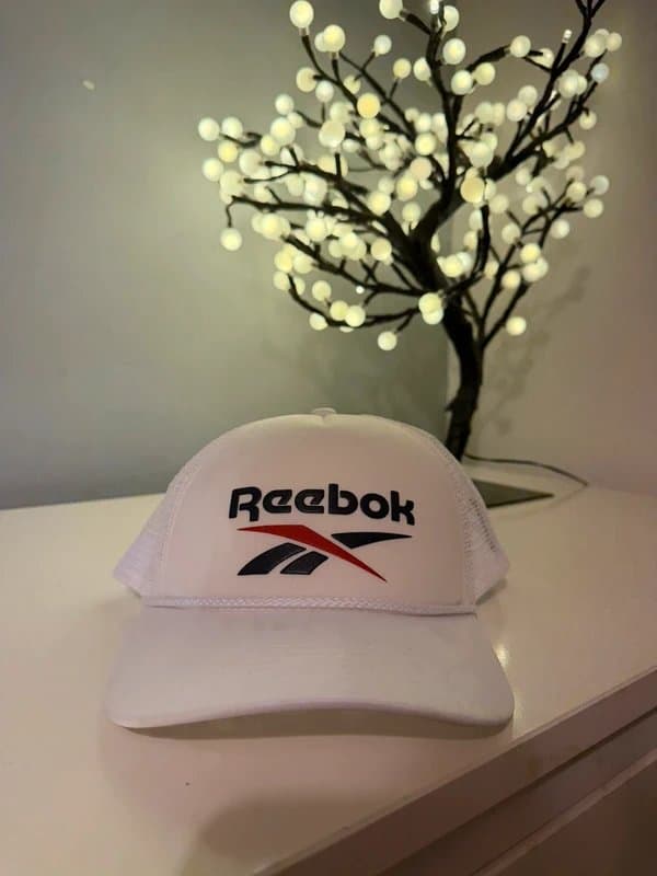 Reebok Classic Reebok Trucker Cap in Crisp White with Heritage Logo