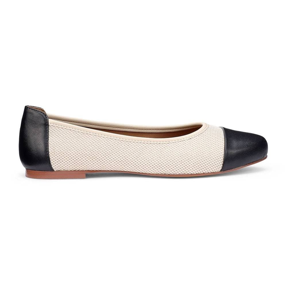 Hotter Hotter Women's Wide Fit 'Ingrid' Ballerina Pumps in Natural