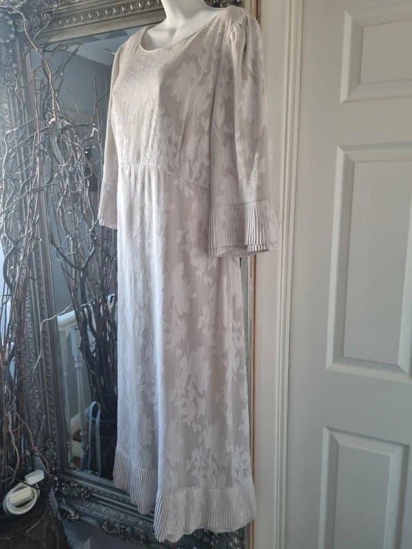 Mint Velvet Mint Velvet Jacquard Dress - Size 16 (Vampire's wife inspired)