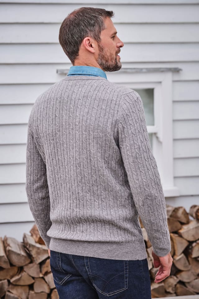 WoolOvers WoolOvers Men's Cashmere & Merino Cable Crew Neck in Grey - 3