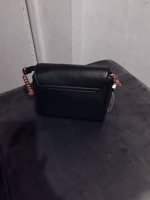 New Look Cute "little Blk Handbag" 💖
