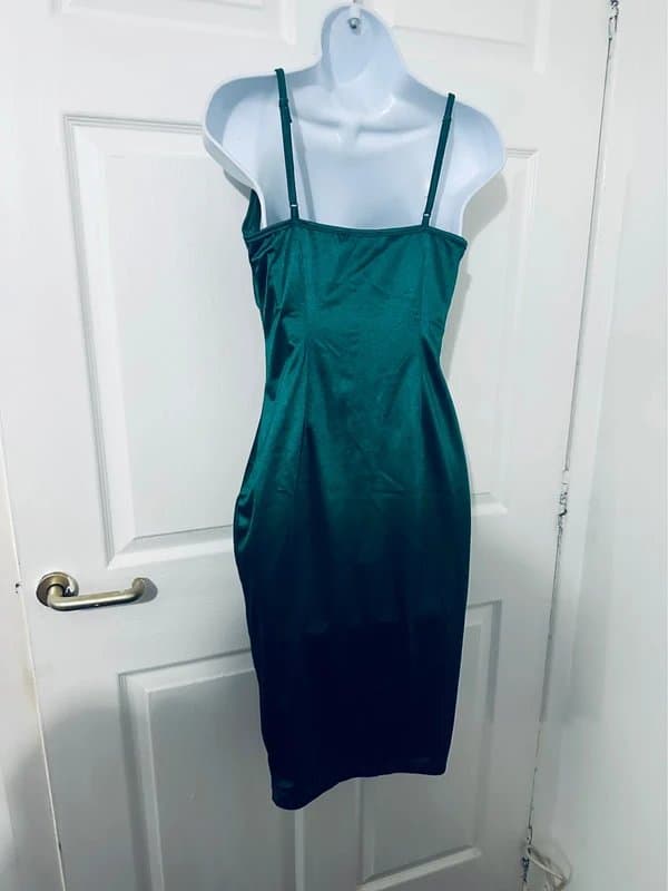 Quiz Stunning Green Satin Cowl Neck Midi Dress Size 10