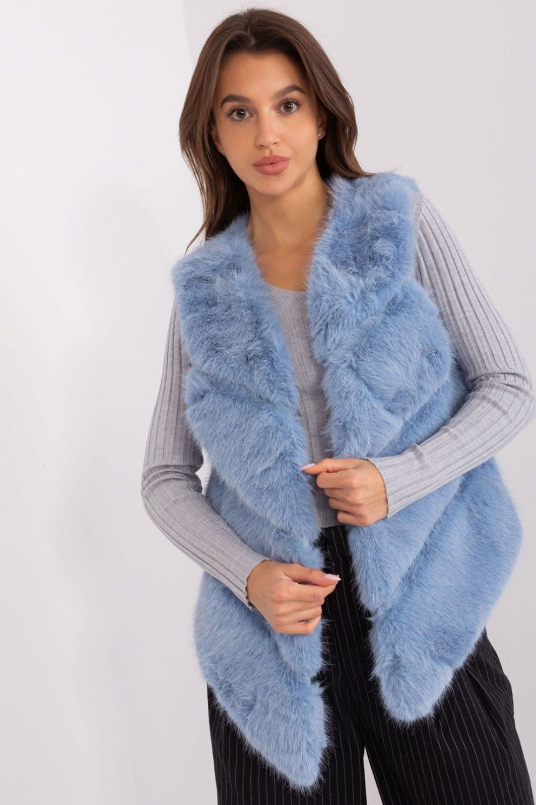 Love Lace Love Lace Women's Soft Faux Fur Polyester Vest with Pockets in Blue - 4