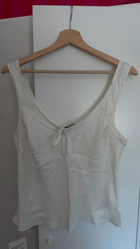 ASOS Design White satin top ASOS Design