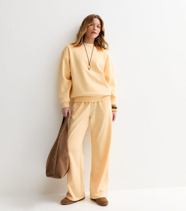 New Look Women's Light Yellow Wide Leg Joggers New Look - 2