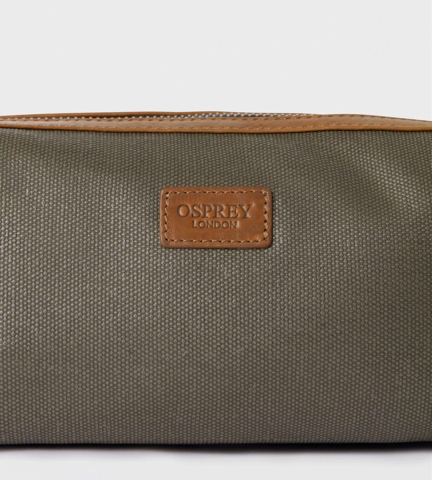 OSPREY LONDON OSPREY LONDON Men's The Small Grantham Waxed Canvas & Leather Washbag in Khaki - 4