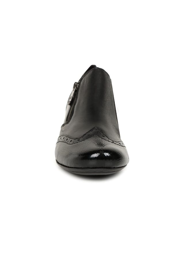 Rieker Rieker Women's 'Treat' High Cut Court Shoes in Black - 3