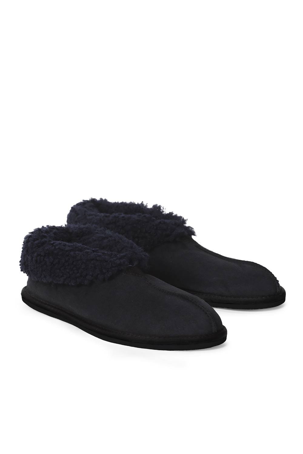 Celtic & Co Celtic & Co Men's British Shearling Bootee Slippers in Dark Navy - 4