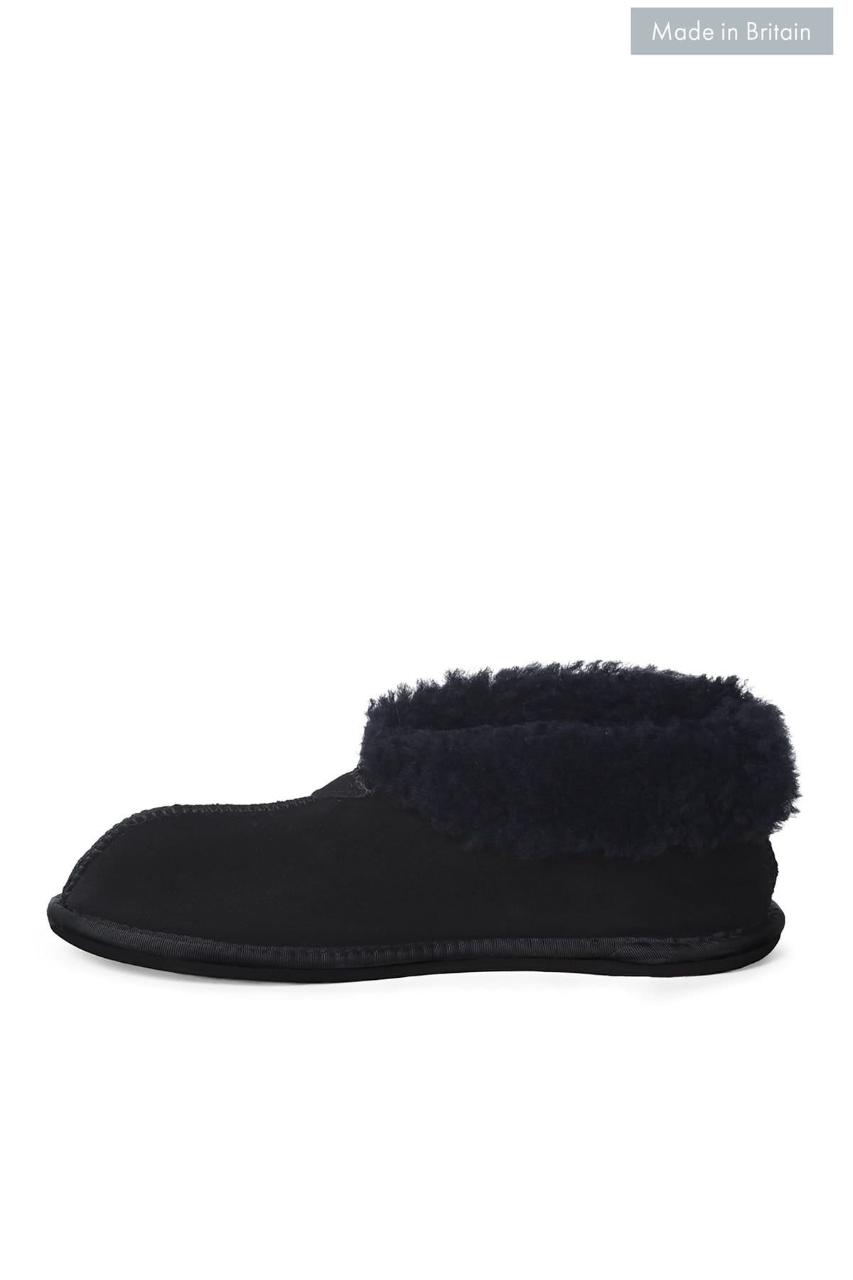 Celtic & Co Celtic & Co Men's British Shearling Bootee Slippers in Dark Navy - 4