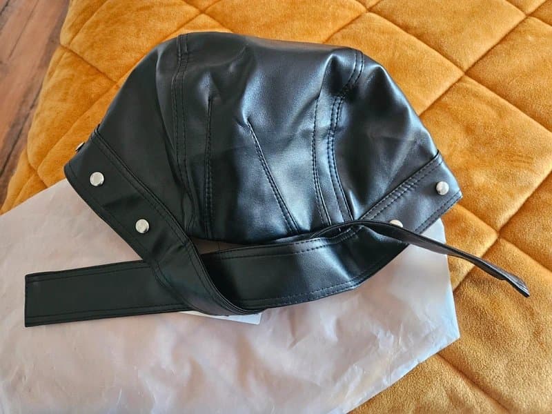Source Unknown Faux leather pirates cap. New without tags